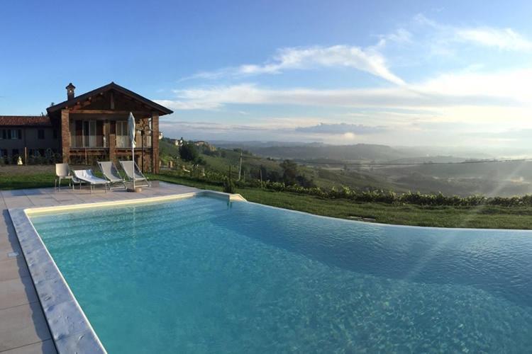 Ca'Rapulin Villa Calosso Екстериор снимка